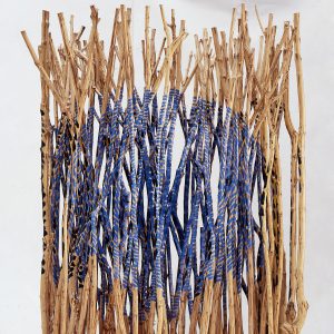 La Sala Rekalde de Bilbao homenajea a Agustín Ibarrola, una artista con un lenguaje propio conocido en todo el mundo.